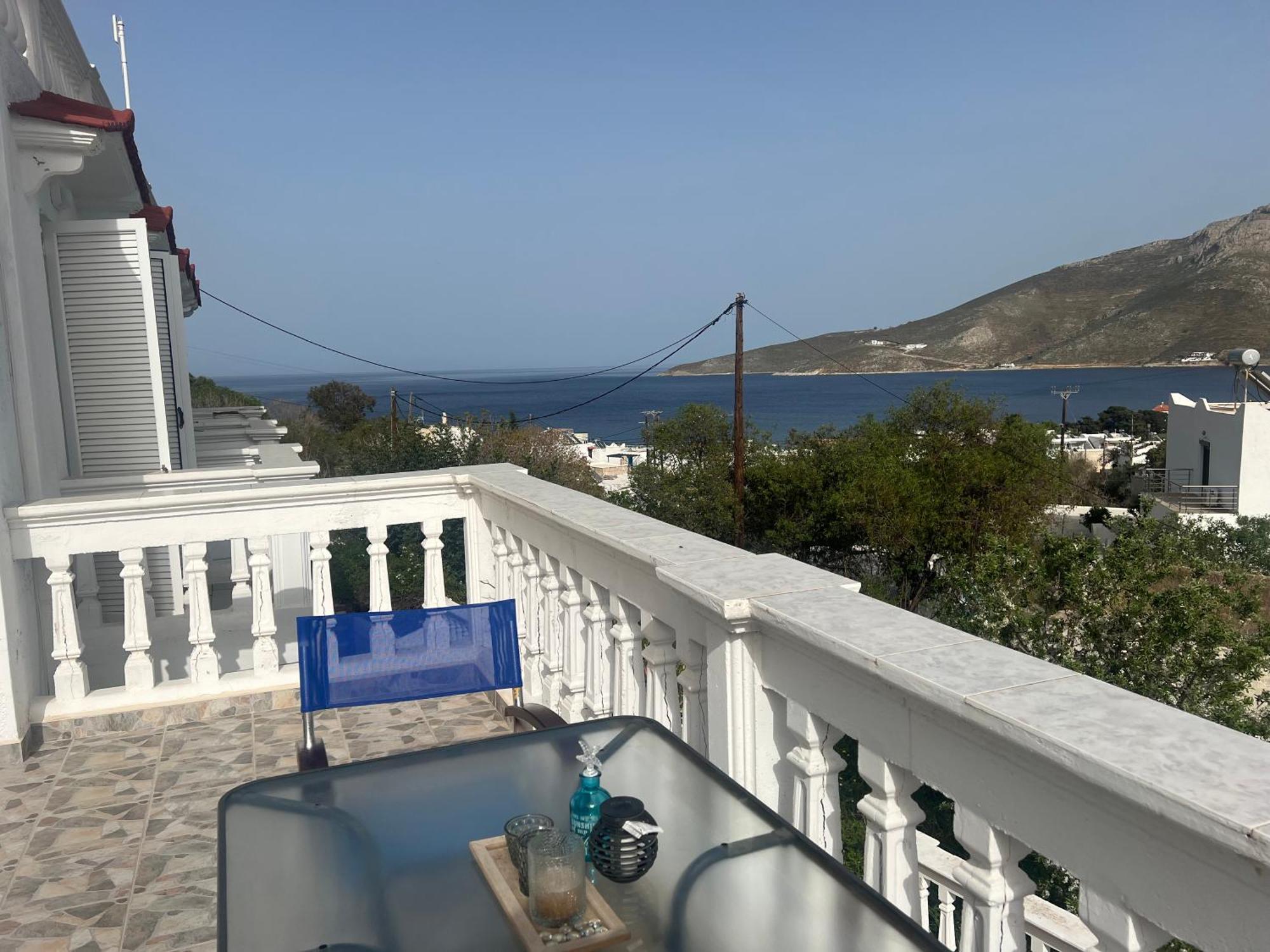 Nikos Studios Livadia  Exterior photo