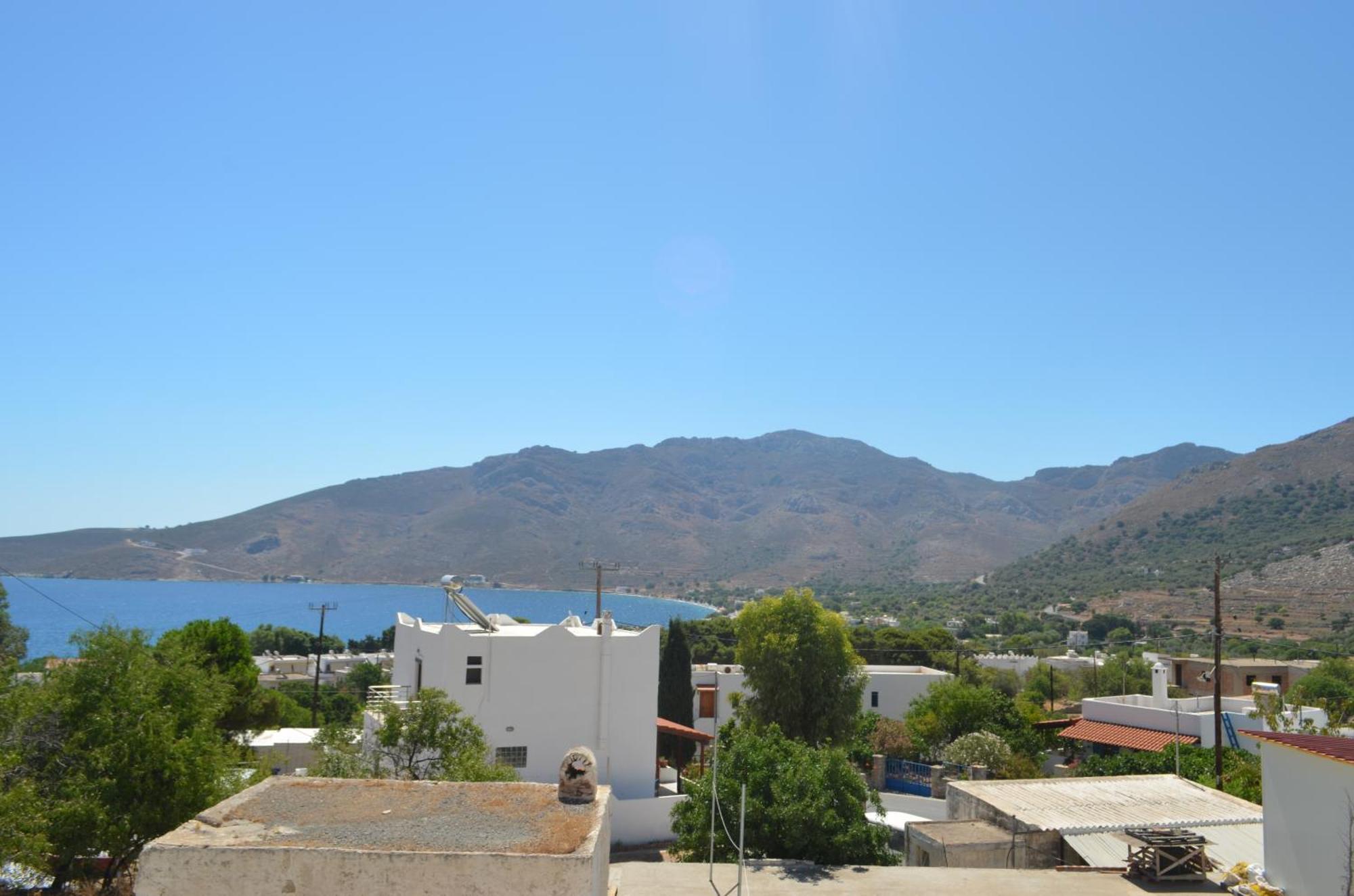 Nikos Studios Livadia  Exterior photo