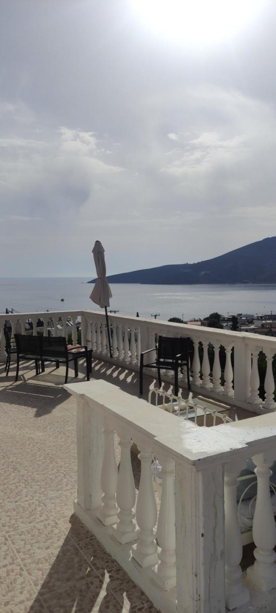 Nikos Studios Livadia  Room photo