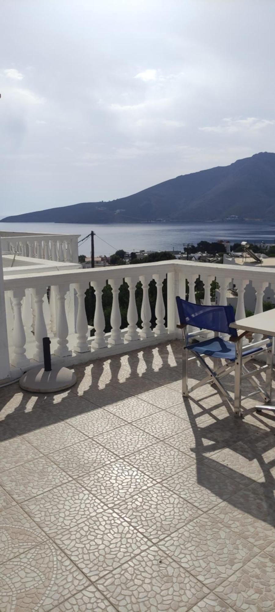 Nikos Studios Livadia  Room photo